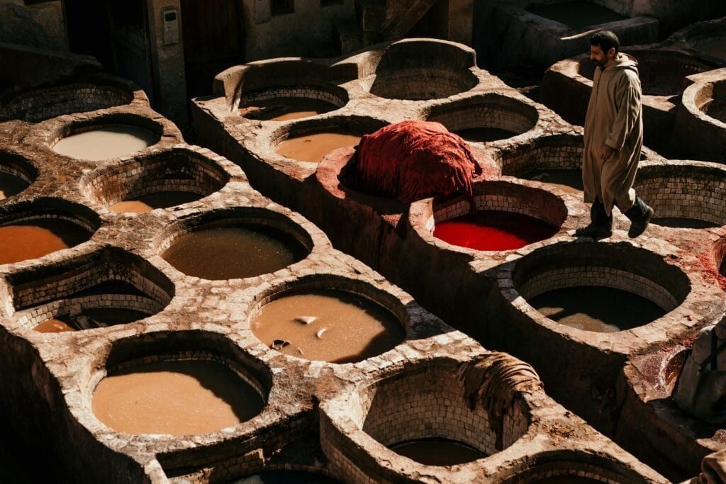 The Ancient Art of Moroccan Tanning parker hilton fmijcepffls unsplash